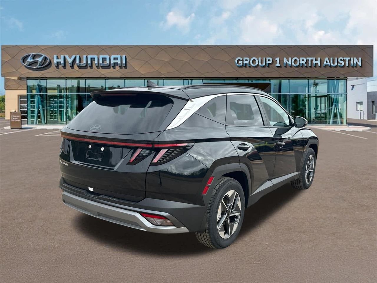 New 2026 Phantom Black Hyundai SEL Premium FWD image 5