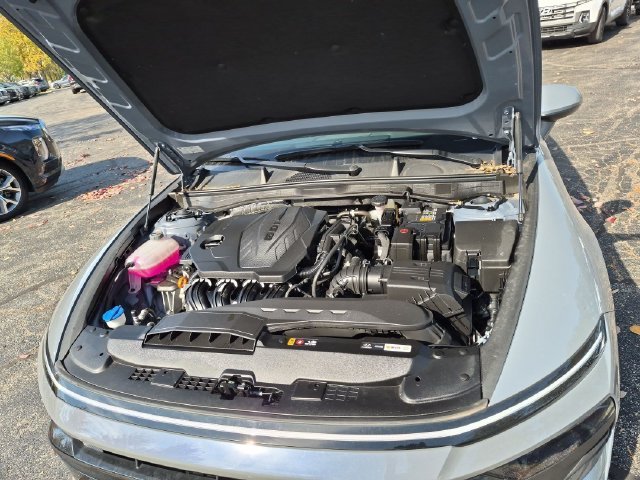 Used 2026 Blue Hyundai SE image 30
