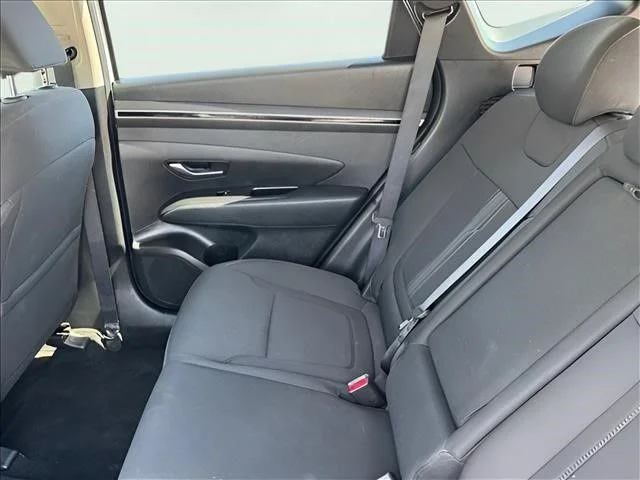 Used 2024 White Hyundai SEL image 10