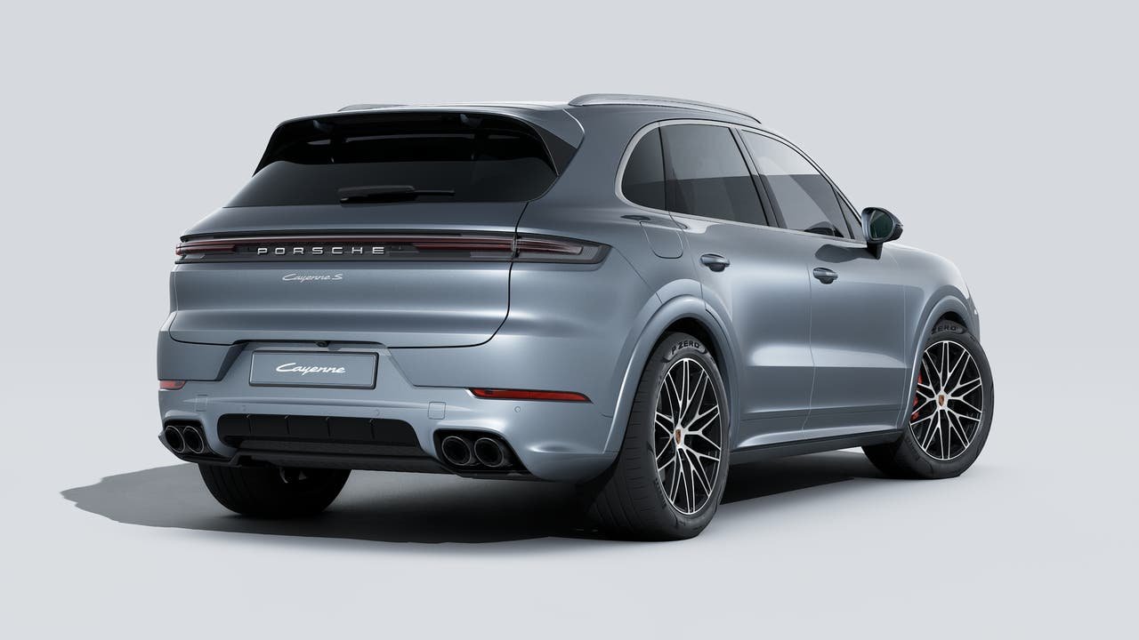 New 2026 Vanadium Grey Metallic Porsche S image 9