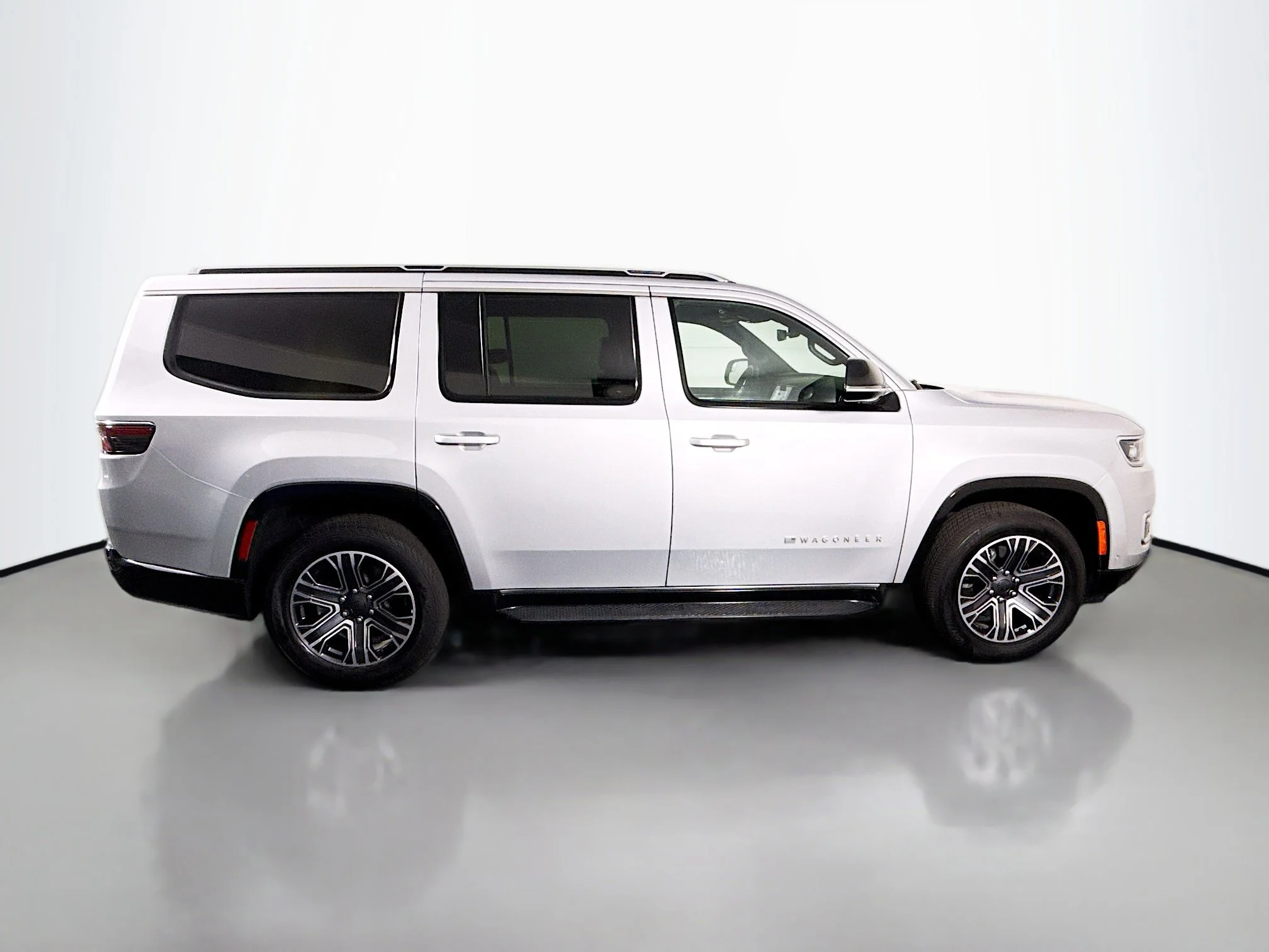 Used 2023 Silver Zynith Jeep Series II image 8