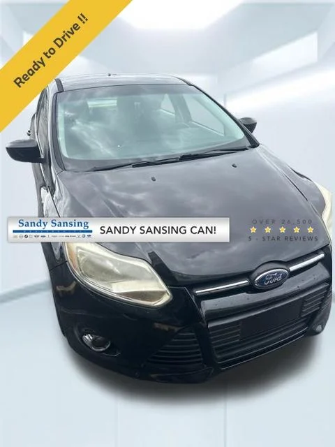 2012 Ford Focus Sedan SE's photo