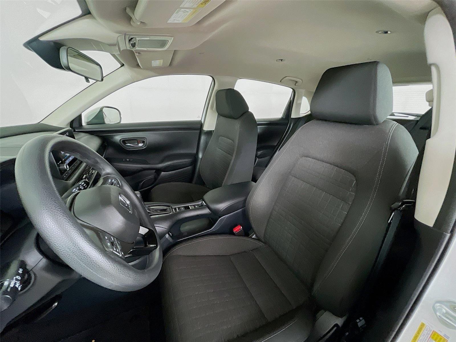 Used 2023 Platinum White Pearl Honda LX image 22