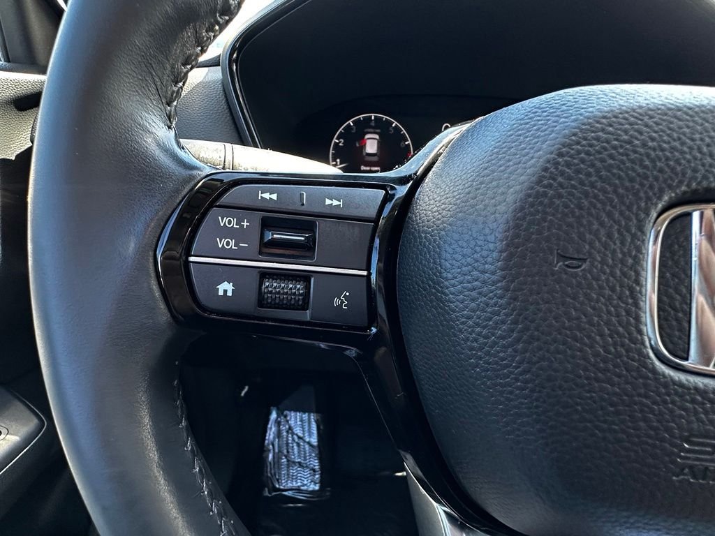 Used 2023  Honda EX-L image 29