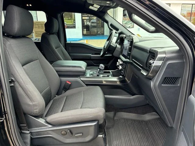 Certified Used 2023 Agate Black Metallic Ford XLT image 31