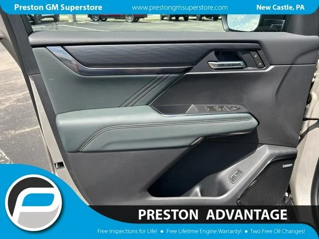 2026 GMC Acadia AT4 - Photo 23