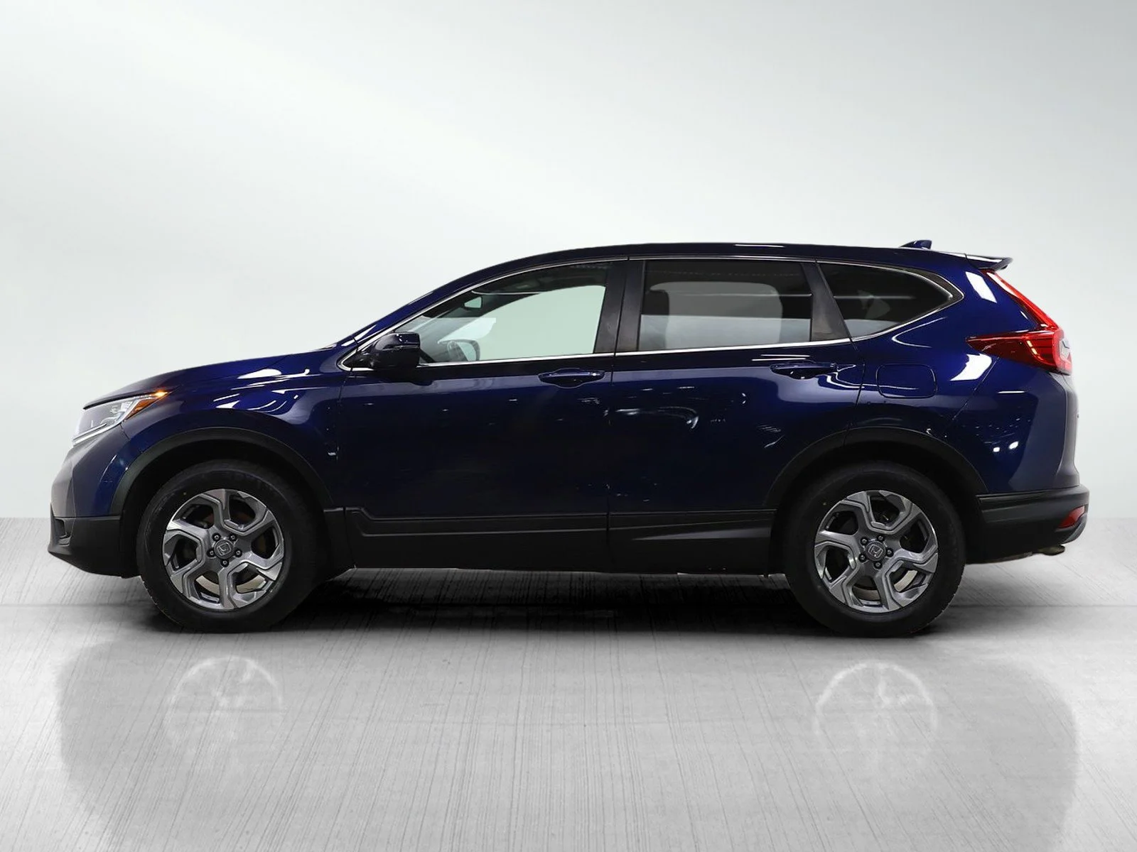 Used 2018 Honda CR-V EX-L with VIN 7FARW2H81JE042339 for sale in White Bear Lake, Minnesota