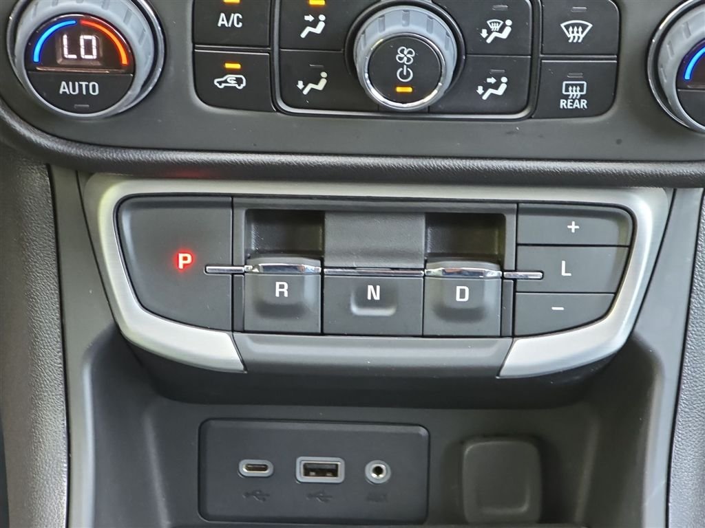Used 2024 Black GMC SLE image 24