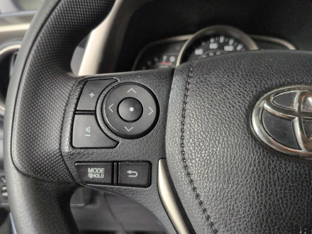 2015 Toyota RAV4 XLE - Photo 40