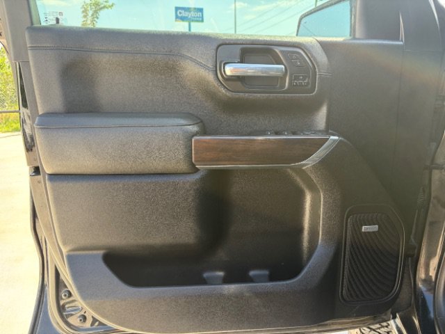 Used 2021 Onyx Black GMC SLT image 20
