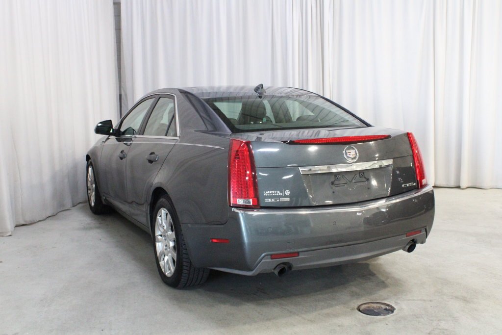 Used 2009 Thunder Gray ChromaFlair Cadillac Base image 23