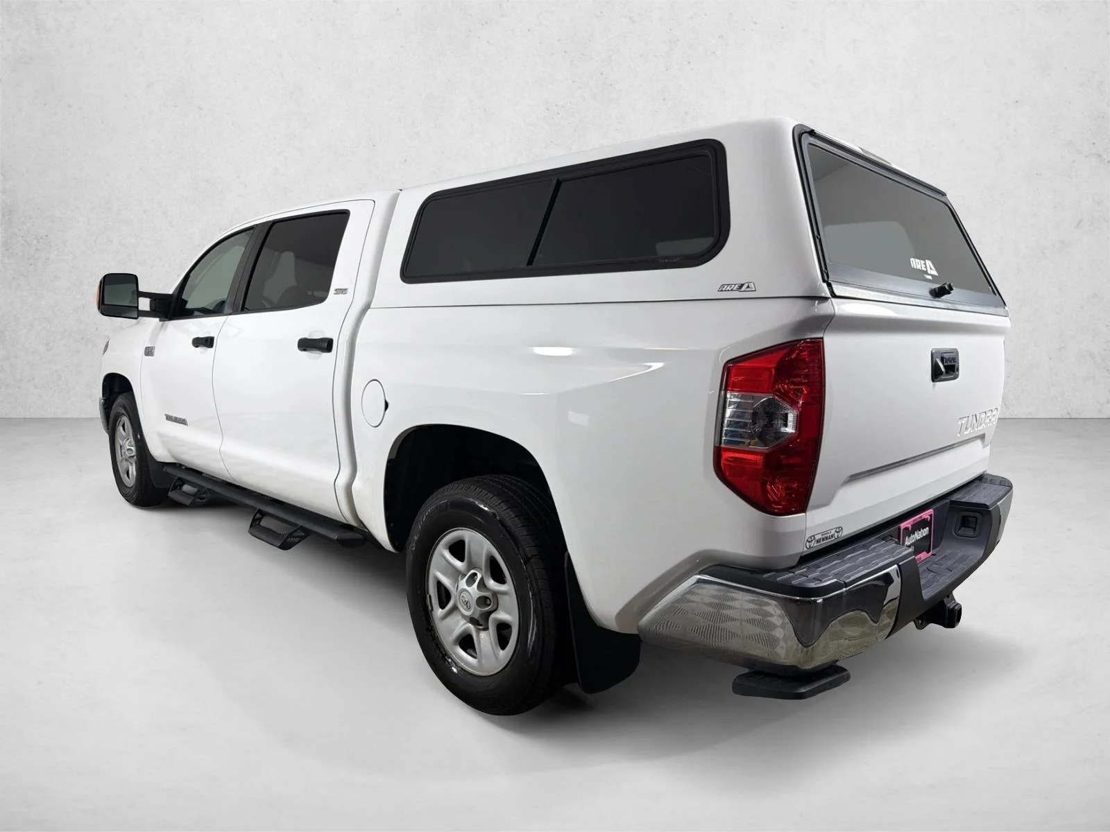 Used 2021 Super White Toyota SR5 image 5