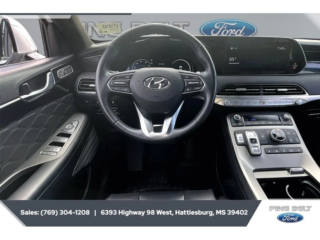 Used 2022 Hyper White Hyundai Calligraphy image 5