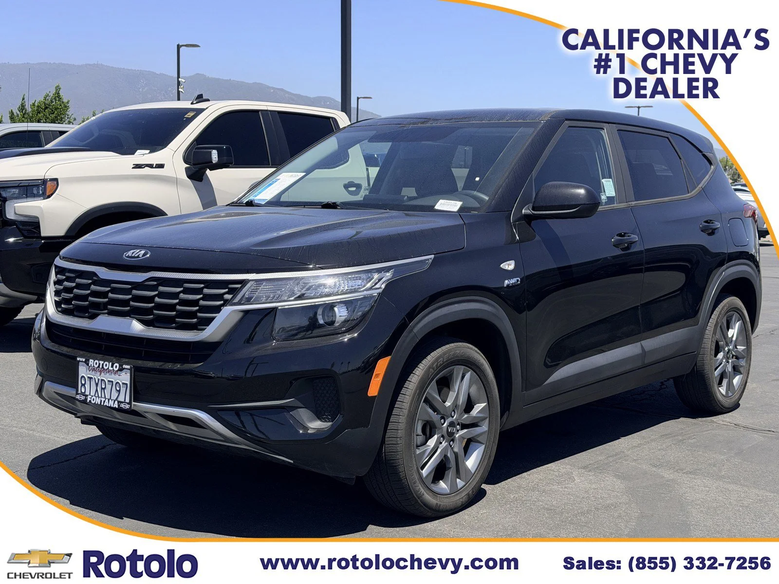 Used 2021 Cherry Black Kia LX image 3