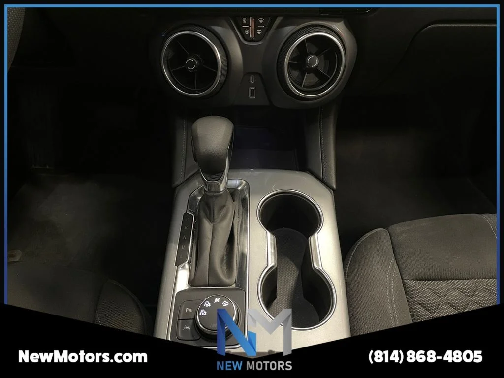 Used 2022 Blue Chevrolet LT image 11