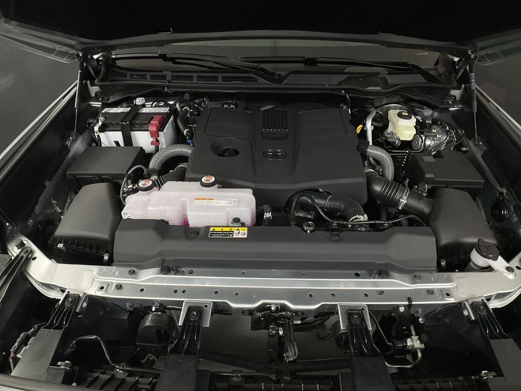 New 2026 Celestial Silver Metallic Toyota Platinum image 32