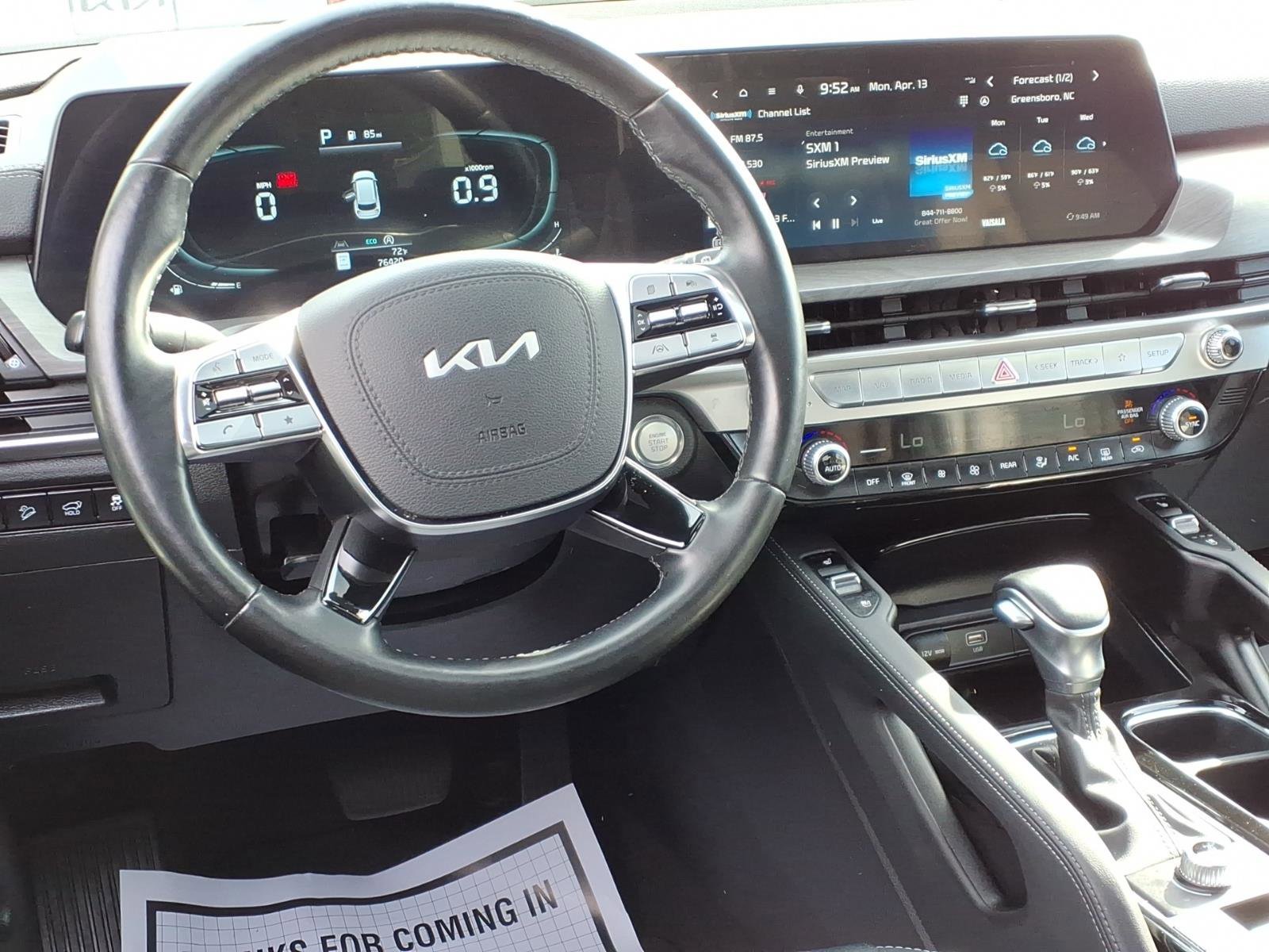 Used 2024 Gravity Gray Kia EX X-Line image 4