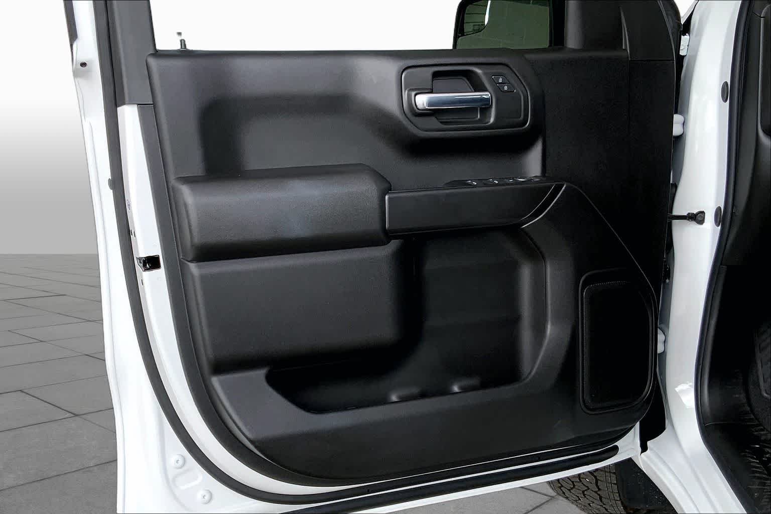 Used 2026 Summit White GMC Pro image 22