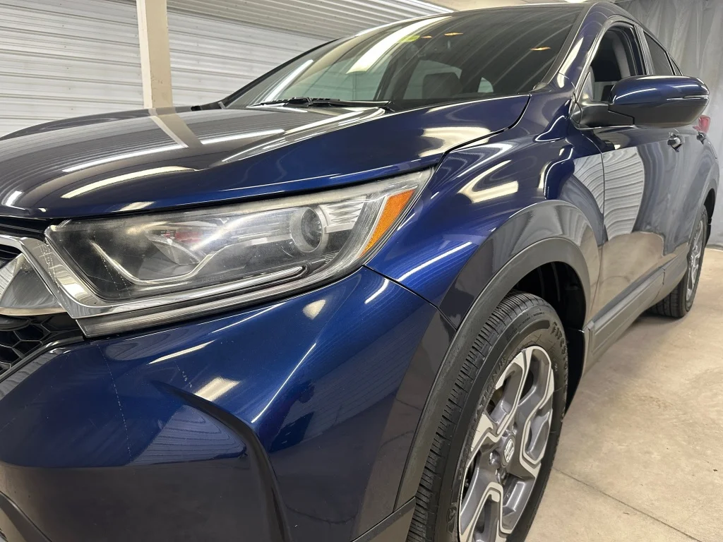 Used 2018 Obsidian Blue Pearl Honda EX-L image 32