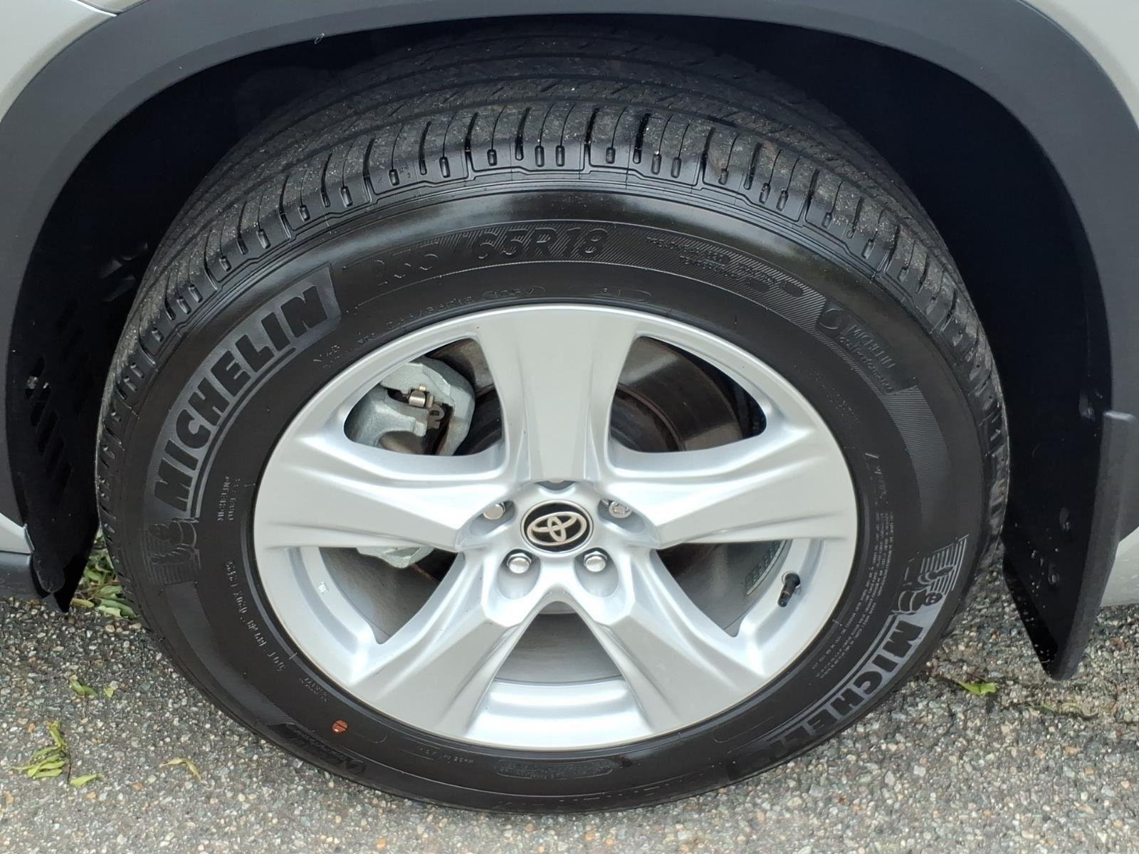 Used 2025 Celestial Silver M Toyota LE image 4