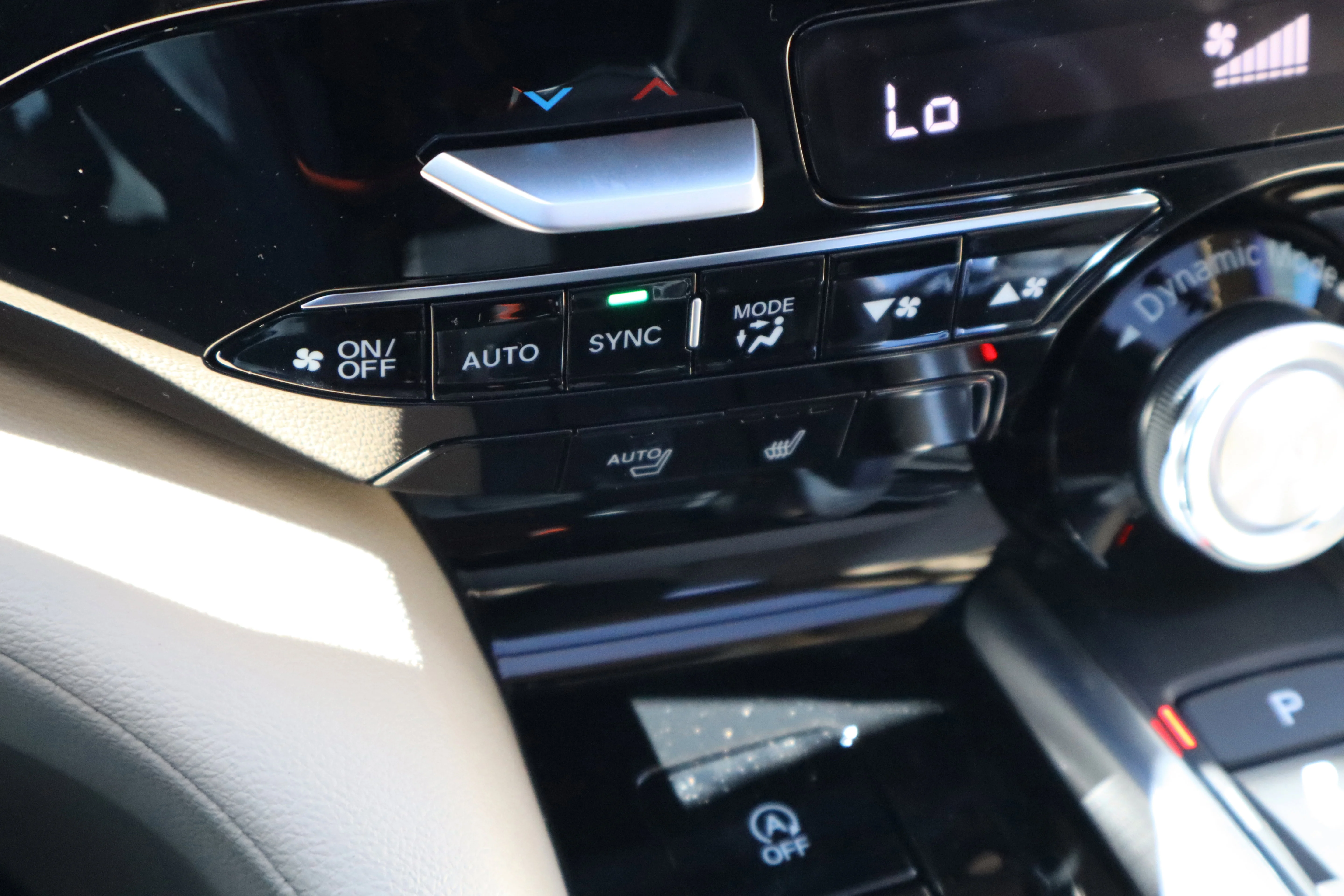 New 2026 Platinum White Pearl Acura 4MDX image 18