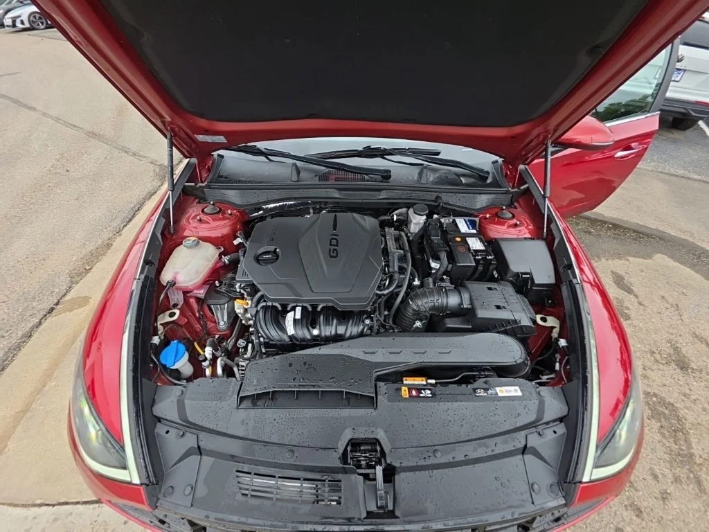 Used 2023 Red Hyundai SEL image 21