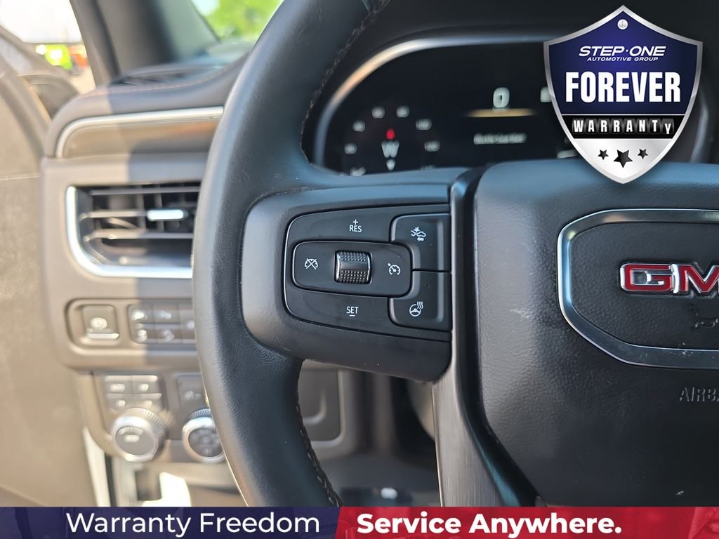 Used 2023 White GMC AT4 image 22