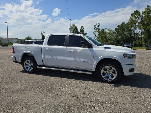New 2026 Bright White Clear-Coat Exterior Paint RAM Big Horn/Lone Star image 2