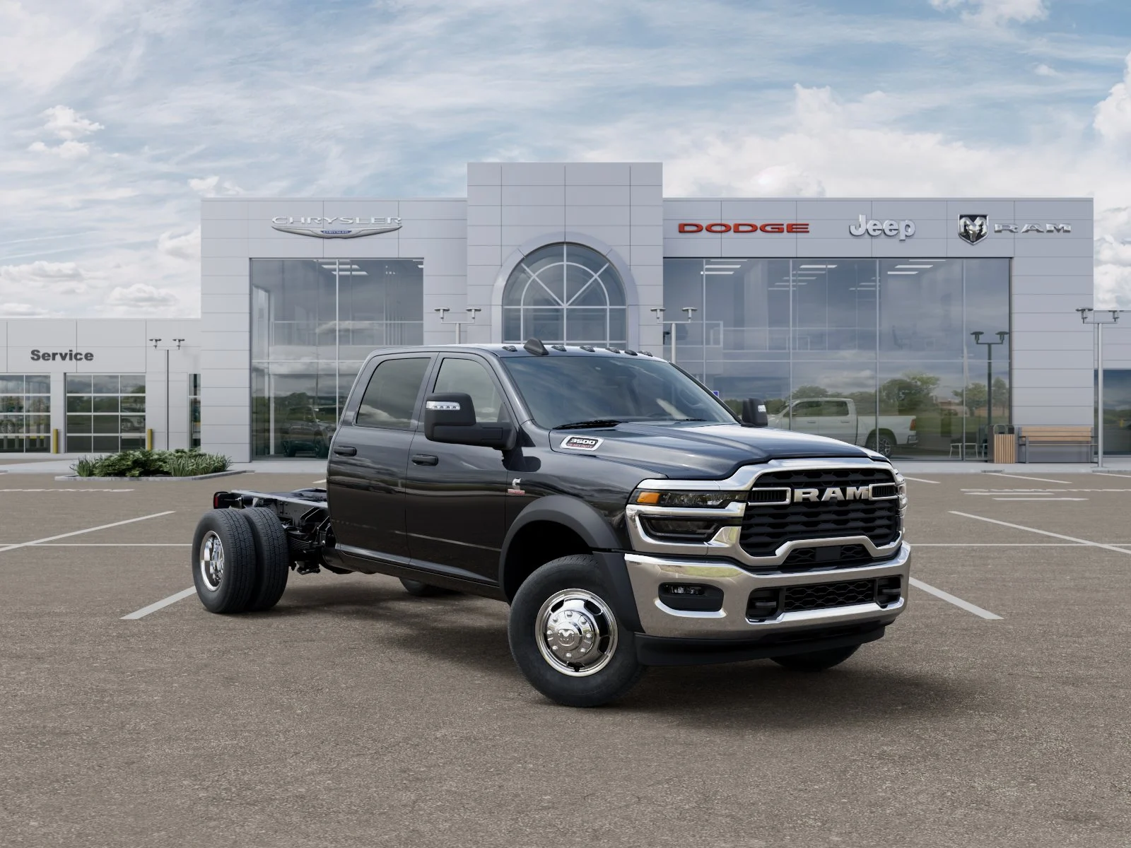 New 2026 Diamond Black Crystal Pearl-Coat Exterior Paint RAM Tradesman image 55