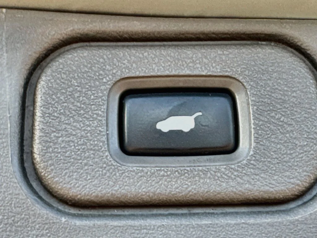 Used 2010 Silver Honda EX-L image 28