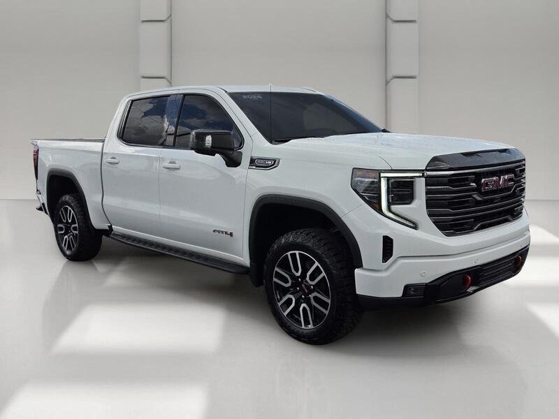Used 2026 Summit White GMC 4WD CREW CAB 147" AT4 image 7