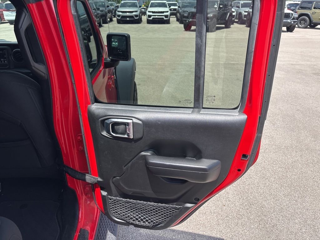 Certified Used 2018 Red Jeep Unlimited Sport S image 34