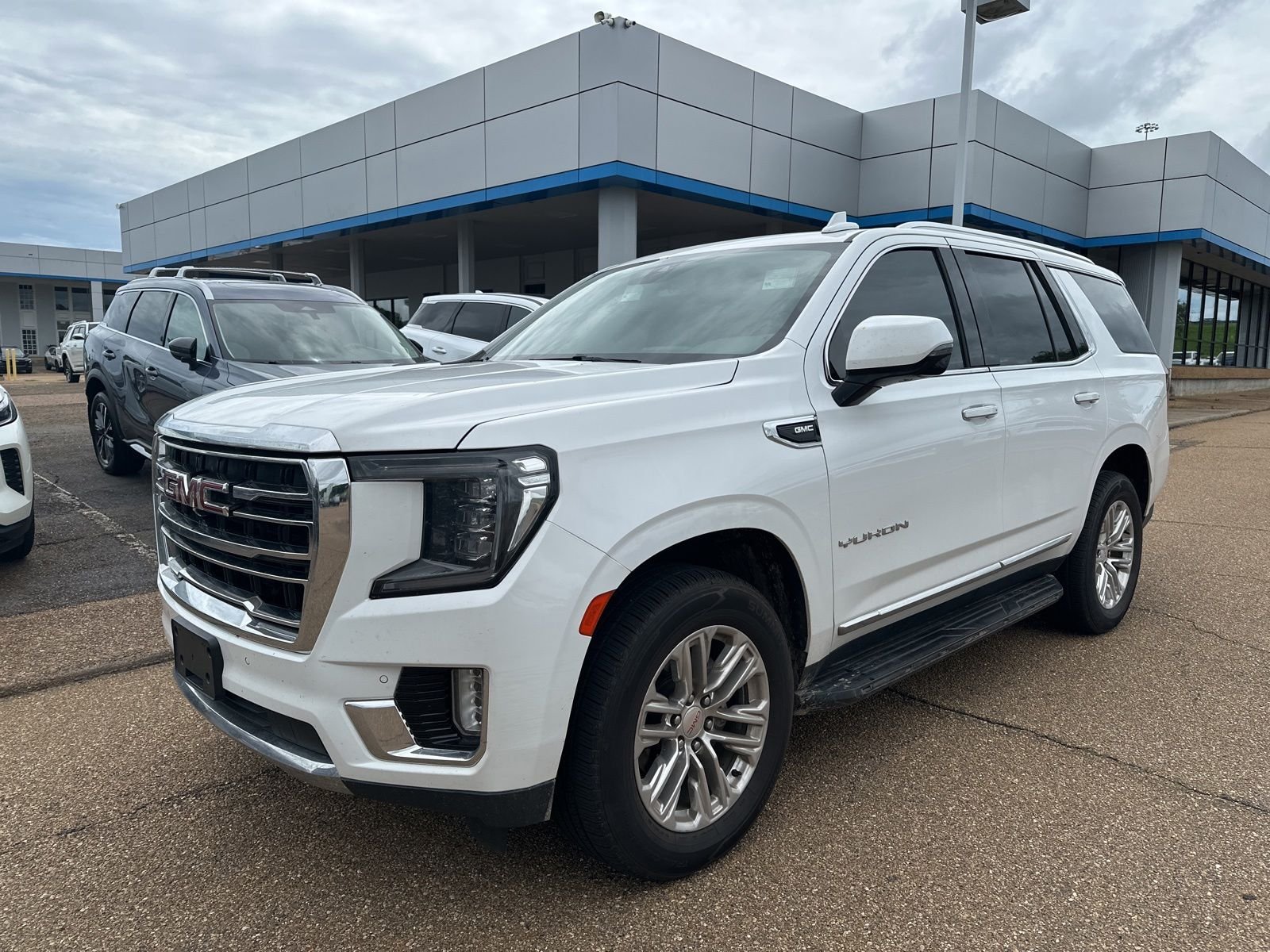 2021 GMC Yukon 2WD SLT's photo