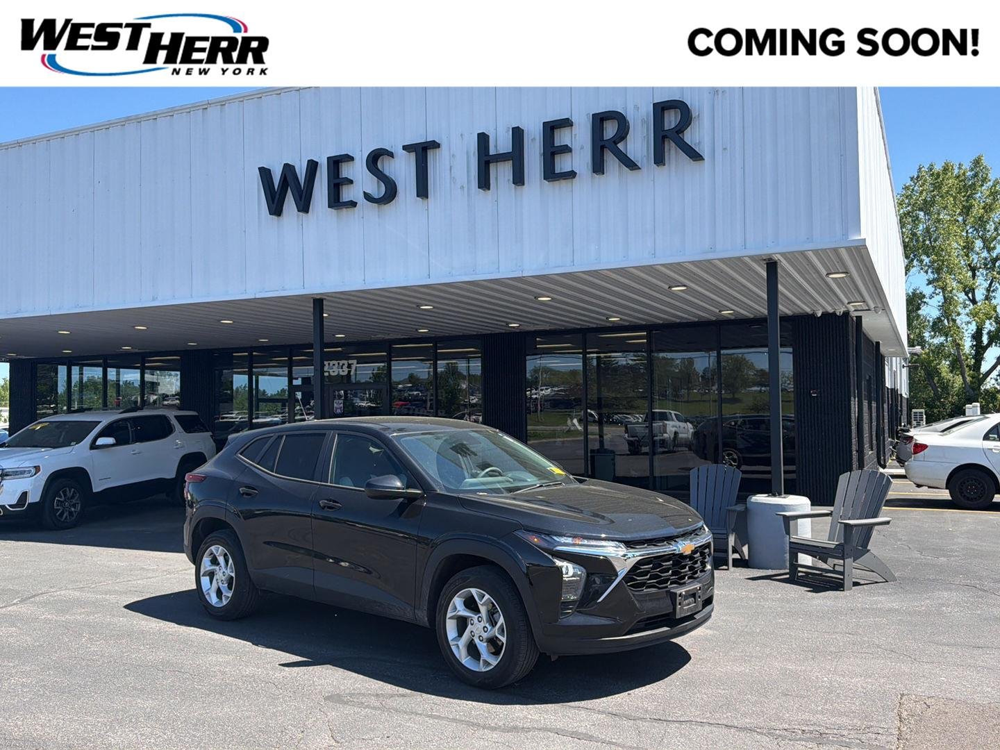 2024 Chevrolet Trax LS's photo