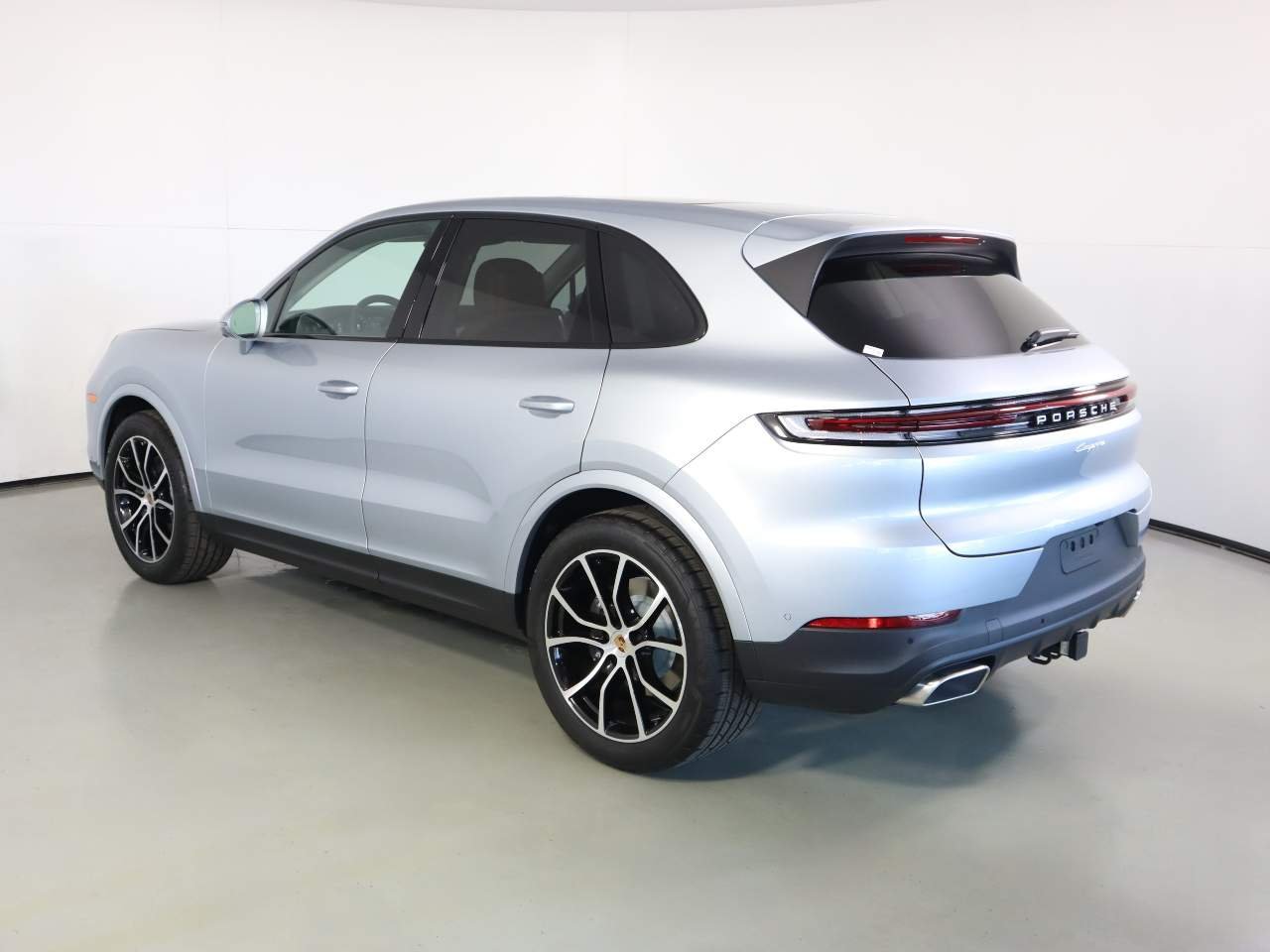 New 2026 Dolomite Silver Metallic Porsche  image 3