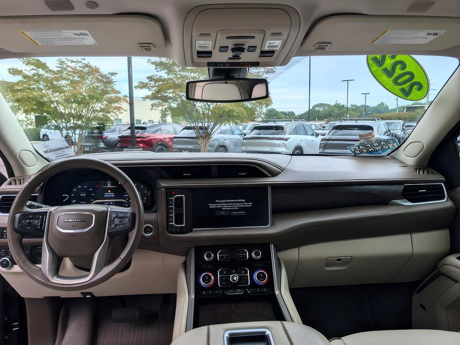 Used 2022 Onyx Black GMC Denali image 13