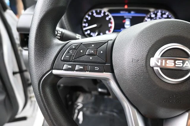 Used 2024 White Nissan SV image 26