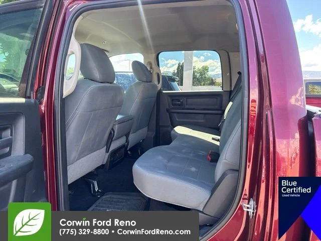 Used 2018 Delmonico Red Pearlcoat Ram Tradesman image 12