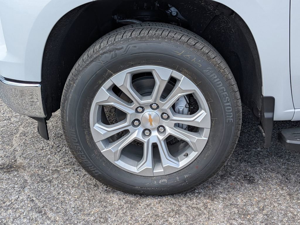 2026 Chevrolet Silverado 1500 LTZ - Photo 11