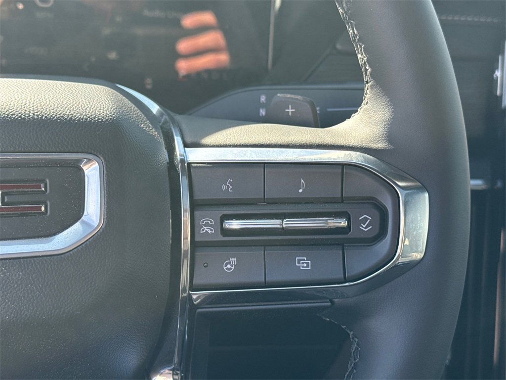 2026 GMC ACADIA - Image 20