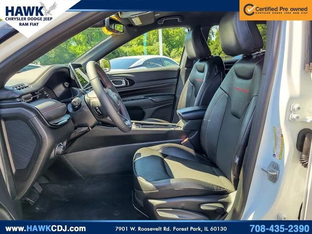 Certified Used 2025 White Jeep Trailhawk image 8