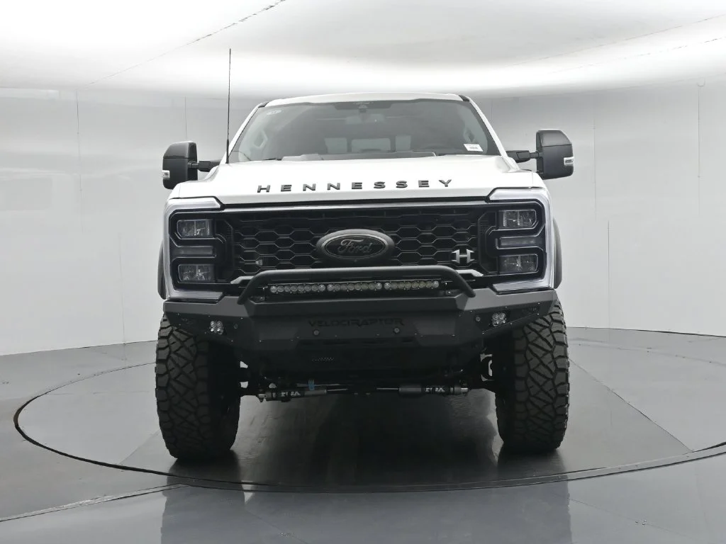 New 2026 Star White Metallic Tri-Coat Ford Lariat image 28