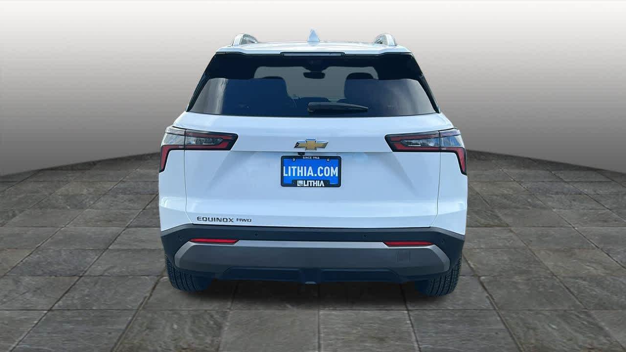 Used 2025 Summit White Chevrolet AWD LT image 6