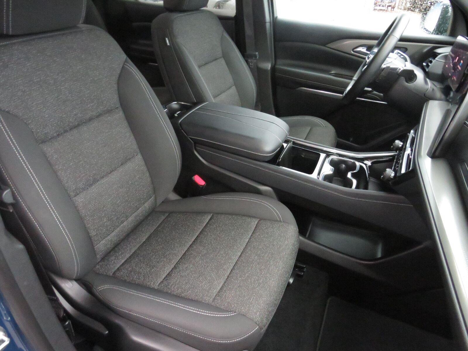 Used 2024 Lakeshore Blue Metallic Chevrolet FWD LS image 18