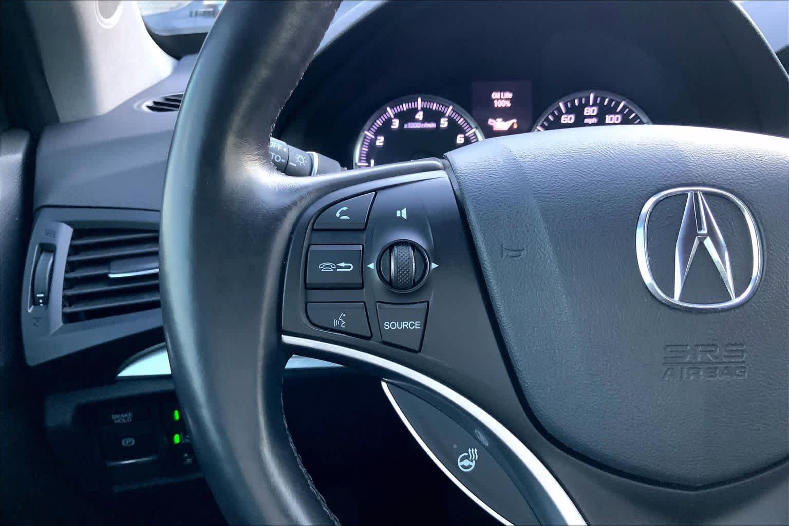Used 2020 Platinum White Pearl Acura with Advance Package image 23