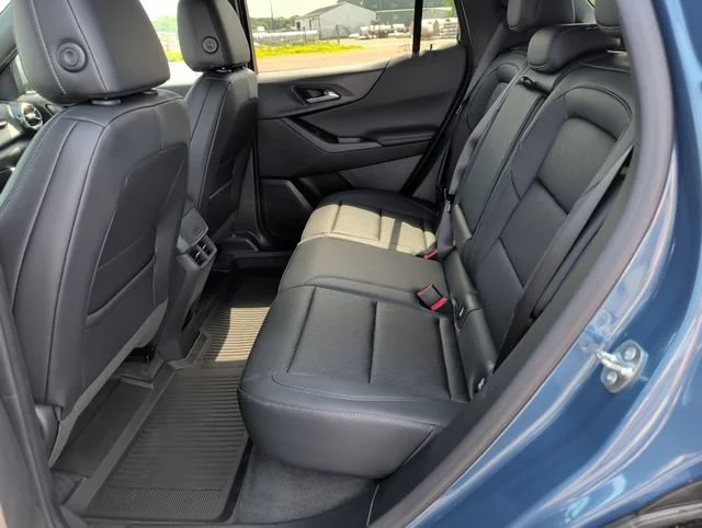 New 2027 Lakeshore Blue Metallic Chevrolet LT image 27