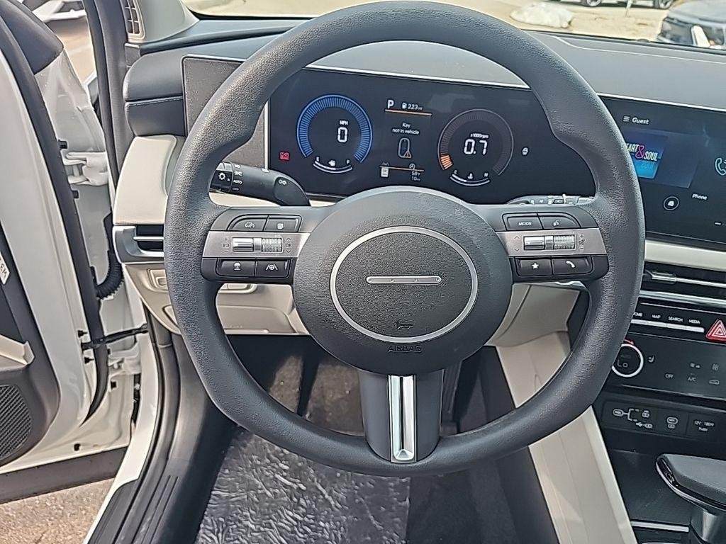 New 2026 White Hyundai SEL AWD image 16