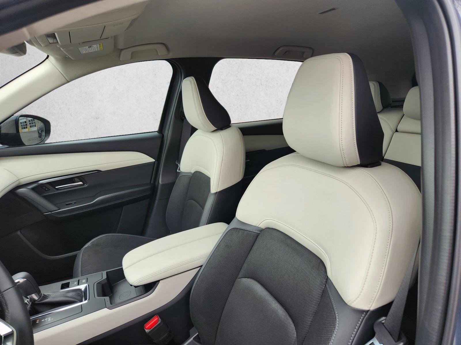 New 2026 Jet Black Mica Mazda 2.5 S Preferred AWD image 10