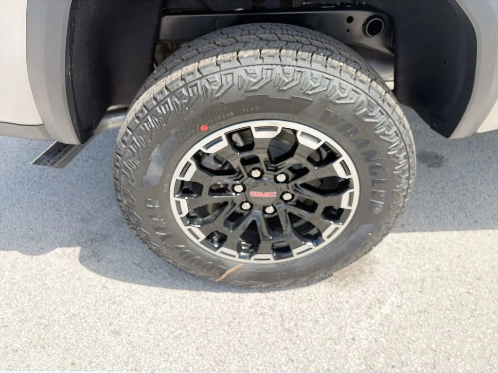New 2026 Coastal Dune GMC AT4 image 40