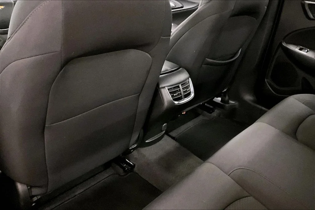 Used 2023 White Chevrolet LT image 10